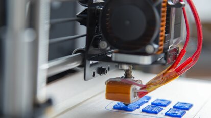 Onderzoekers ontwikkelen op maat gemaakte 3D-geprinte tandenborstelsteel voor patiënten met een beperkte handfunctie