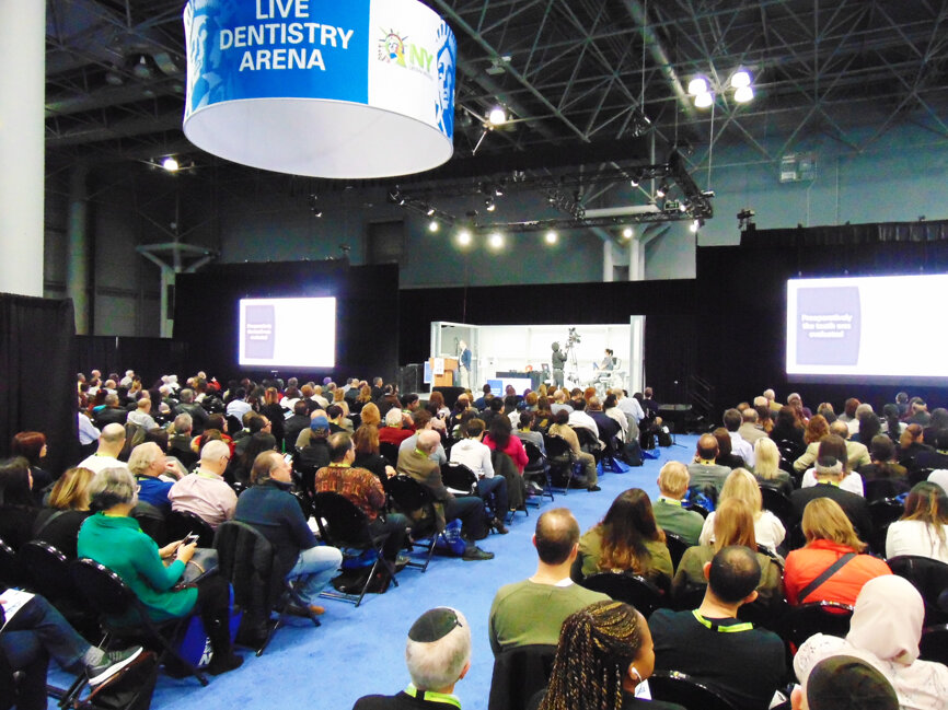 Dr. Ron Kaminer and Dr. Lou Graham present ‘State of the Art Restorative Dentistry’ Sunday morning in the live dentistry arena. (Photo: Fred Michmershuizen/Dental Tribune America)