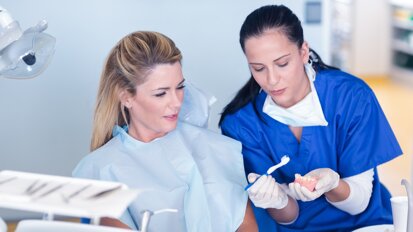 Tandsköterska kan bli skyddad yrkestitel
