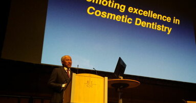 Napier calls for excellence in cosmetic dentistry