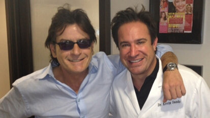 Charlie Sheen Tweets about visit to Beverly Hills cosmetic dentist