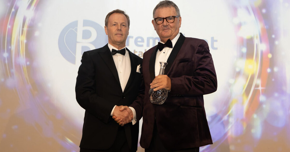 DT News MEA Professor Paul Tipton won a significant Lifetime