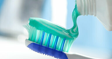 „test“: Für die Kariesvorsorge braucht Zahnpasta Fluorid