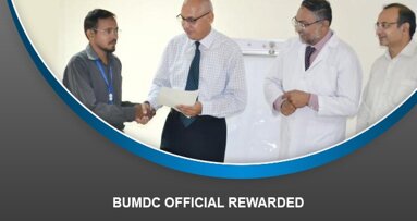 BUMDC official rewarded