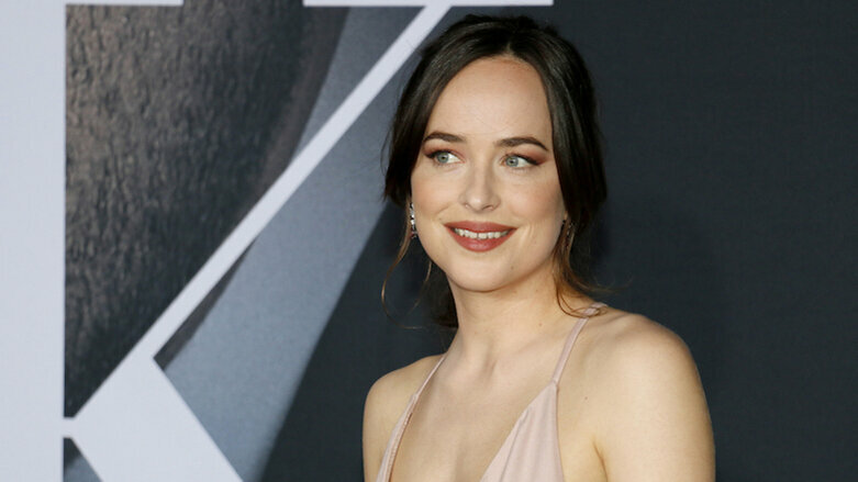 Medical reason actress Dakota Johnson lost her diastema