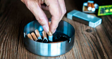Fumo: ogni anno sono quasi 300mila i morti per cancro ai polmoni in Europa