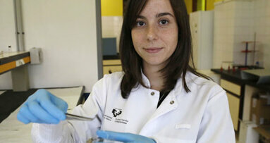 UPV/EHU-University of the Basque Country is developing coatings for dental implants with antibacterial activity