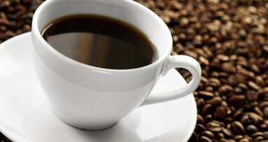 Ο καφές μπορεί να μειώσει τον κίνδυνο εγκεφαλικού επεισοδίου στις γυναίκες Γυναίκες που καταναλώνουν πάνω από μία κούπα καφέ την ημέρα μπορεί να διατρέχουν έως και 25% μικρότερο κίνδυνο