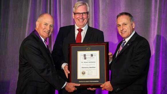 Gottlander becomes lifetime honorary member of American College of Prosthodontists
