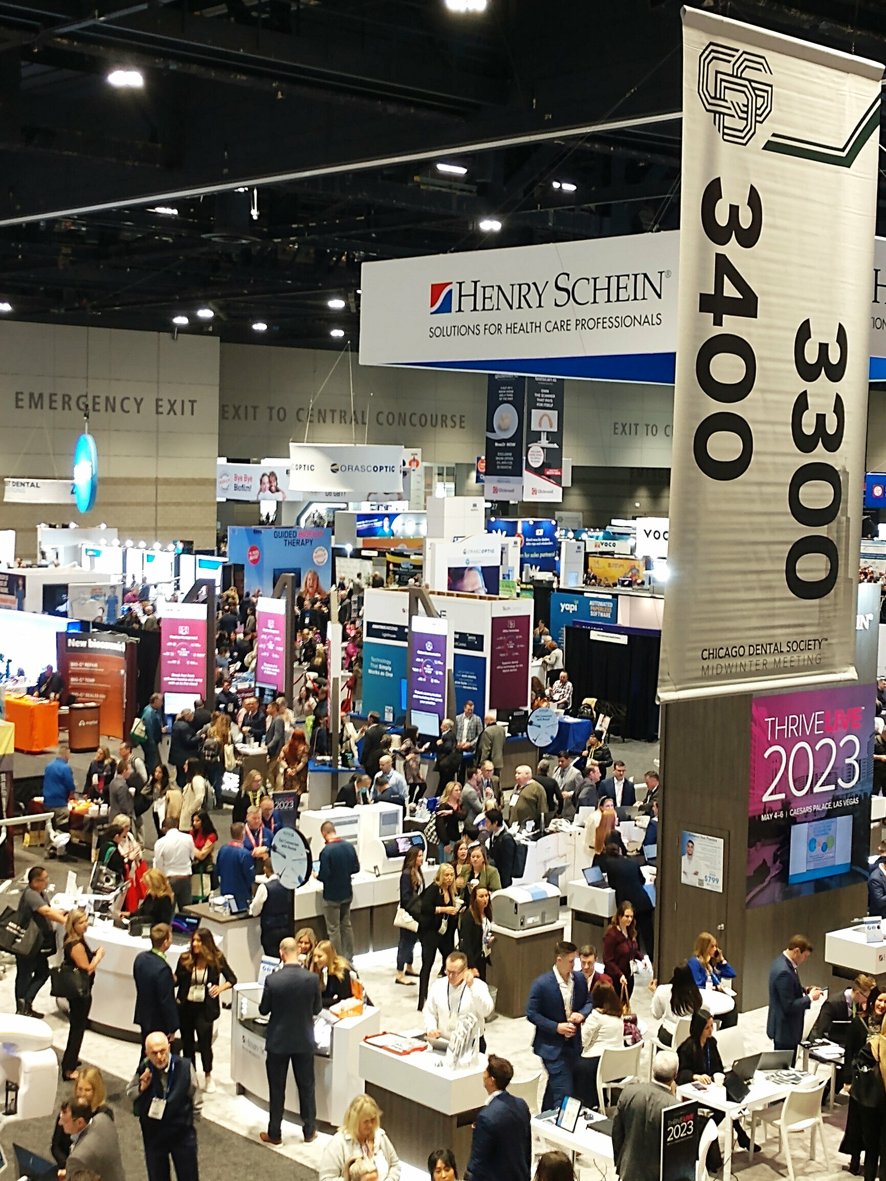 Chicago Dental Society Midwinter Meeting kicks off bluereo inc.