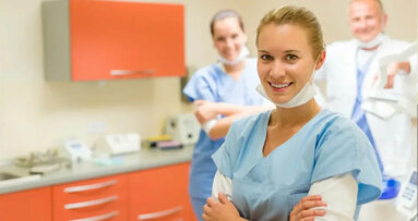 Maßnahmen zur Attraktivierung des Berufes der Zahnarztassistenz in Kraft