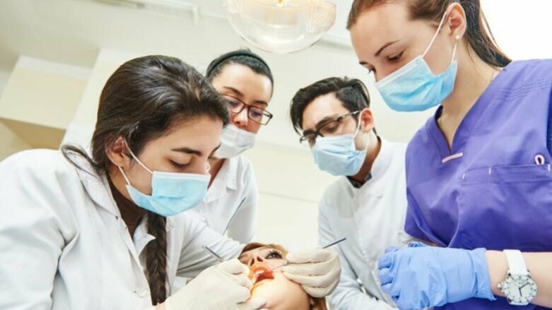 Gezamenlijke werving tandarts-docenten
