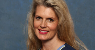 Hygienist Ann Benson receives Pros in the Profession honor