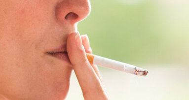 La posizione del cancro orale varia nei pazienti fumatori rispetto ai non fumatori