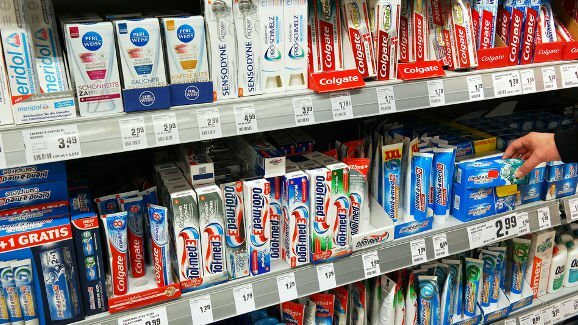Le Conseil danois des consommateurs déconseille certains dentifrices