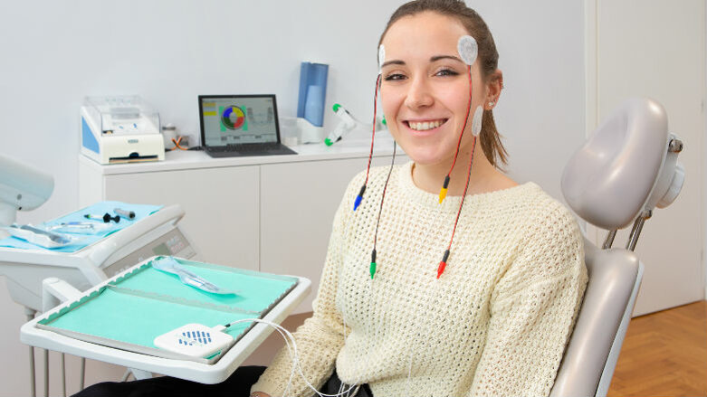 Malocclusione dentale e postura: Kinelock, l’evoluzione dell’elettromiografia