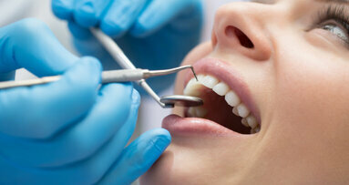 Österreicher zahlen fast eine Milliarde Euro für Zahnarztleistungen