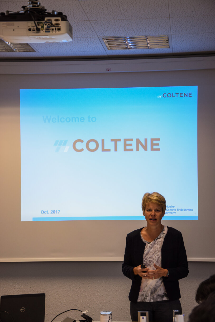  Fig. 2: Dr Barbara Müller, an expert in  endodontics, introduced the COLTENE  portfolio of endodontic products. 