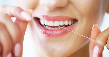 Wie sinnvoll ist die Verwendung fluoridversetzter Zahnseide?