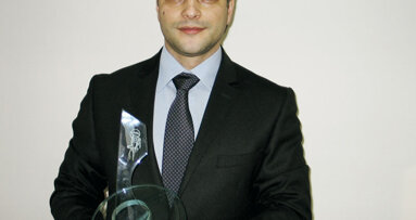 Д-р Георги Коновски –  с наградата „Зъболекар на 2012 г.”