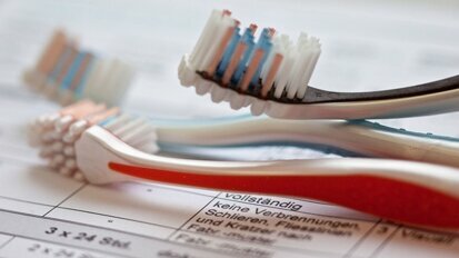 50.000 Zahnbürsten für Notleidende im Irak