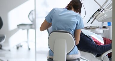 Vast majority of dental professionals have back problems