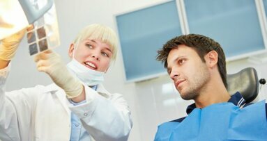 KNMT: “Alleen diagnose en behandelplan door tandarts”