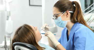Badanie wskazuje na niski wskaźnik zakażeń SARS-CoV-2 wśród higienistek stomatologicznych w USA
