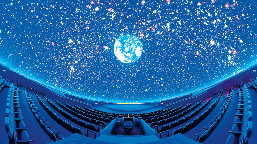 A special highlight is the foundation’s planetarium, which ROOTS SUMMIT attendees will be able to visit during the conference days.