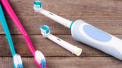 New evidence confirms long-term benefits of electric toothbrush use