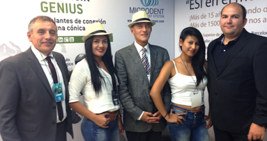 Microdent lanza su línea de implantes en Dental Expo Ecuador