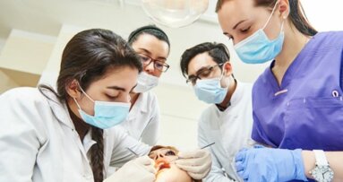 Gezamenlijke werving tandarts-docenten