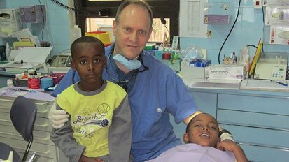 ארגון אמריקאי של ידידי מתנדבי רפואת שיניים לישראל בחרו בDubowsky לנשיא