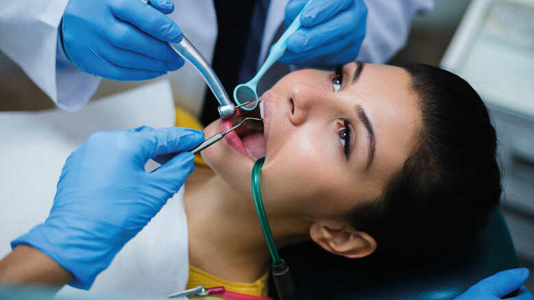 Contrôle de la plaque et essor de la dentisterie préventive — L’attitude des chirurgiens-dentistes