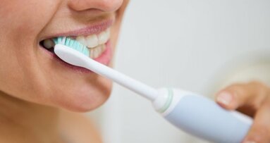 電動歯ブラシや光照射器による電磁波が金属アレルギーを促進か－日本歯科大学新潟生命歯学部研究
