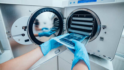 Studie odhaluje bezútěšně nízkou míru dodržování sterilizačních protokolů