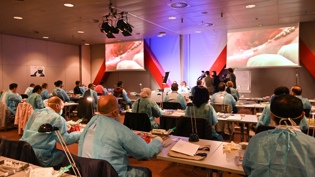 International Osteology Symposium 2023  Barcelonassa esittelee kova- ja pehmytkudostoimenpiteiden huippuosaamista