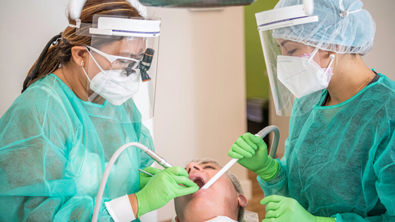Un nuovo studio esamina il rischio professionale dei dentisti norvegesi