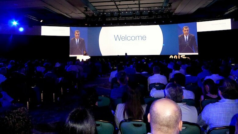 El Vicepresidente de Marketing y Desarrollo de MIS Implants, Doron Peretz, presentó la 4ª Conferencia Global de MIS Implants.