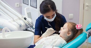 Quatro em cinco crianças não foram ao dentista do NHS no ano passado