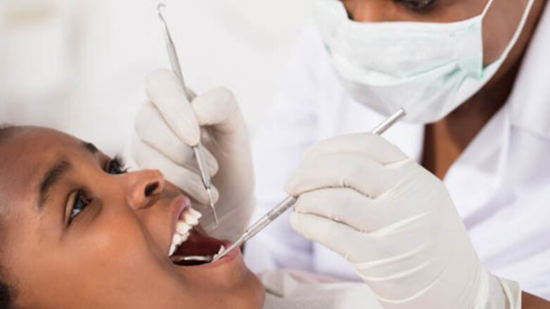Researchers examine teeth for better age identification in Africa