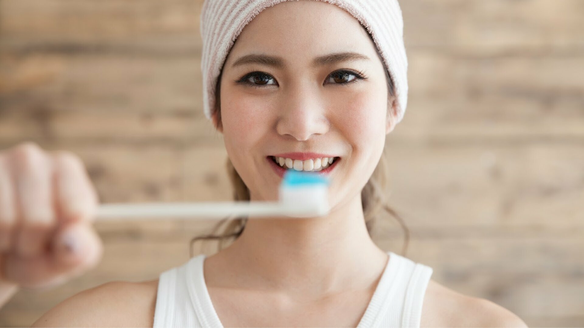 Application vernis fluoré au fauteuil