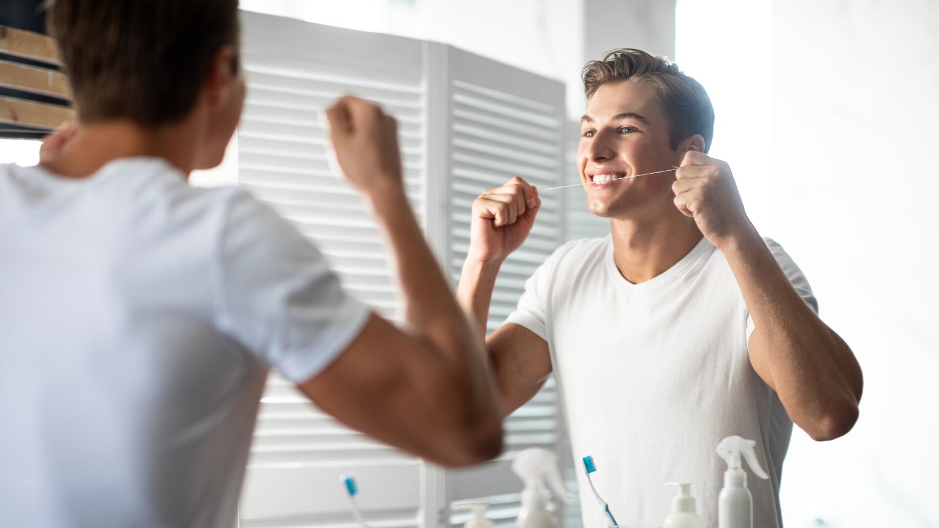 CLEAN IN BETWEEN – Fakten, Tipps und Tricks zur Interdentalraumreinigung!