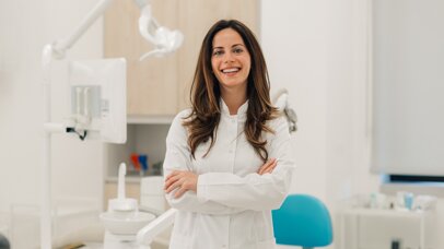 El consultorio dental en tiempos de cambio: Marketing y Finanzas para Odontólogos.