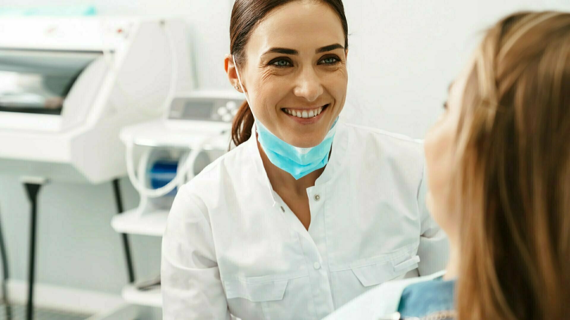 Carie della prima infanzia (ECC) e MIH: Strategie di Gestione Clinica precoce