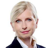 Frau Nicole Graw