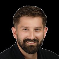 Dr. Darius Tomina
