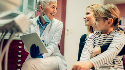 Produkty elmex®️ do wsparcia gabinetów i akcji profilaktycznych 