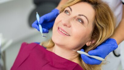 Abordarea odontală și chirurgicală a recesiunilor gingivale